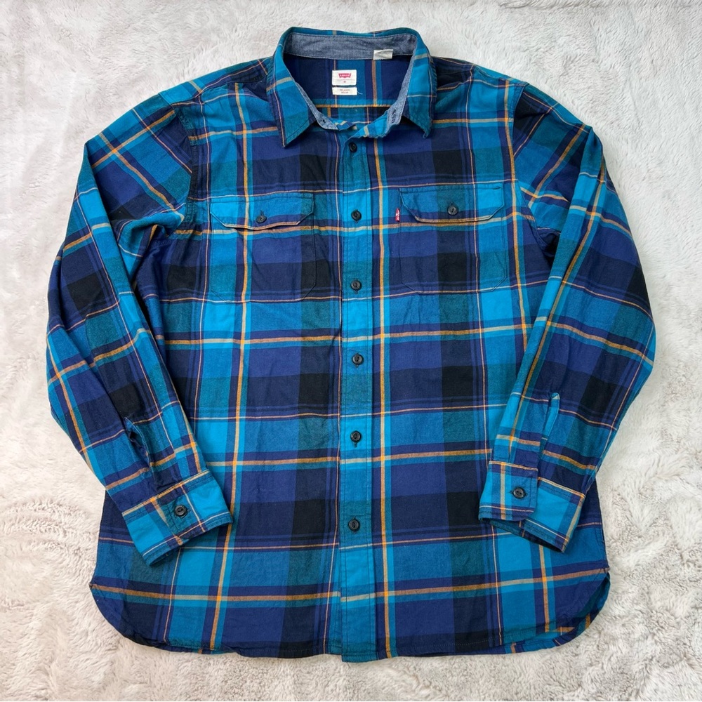 Levis Casual Button Up Shirt Mens Medium Cotton Plaid Navy Teal Relaxed